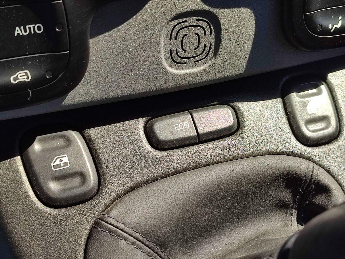 PANDA CROSS PLUS 4x4 0.9 85