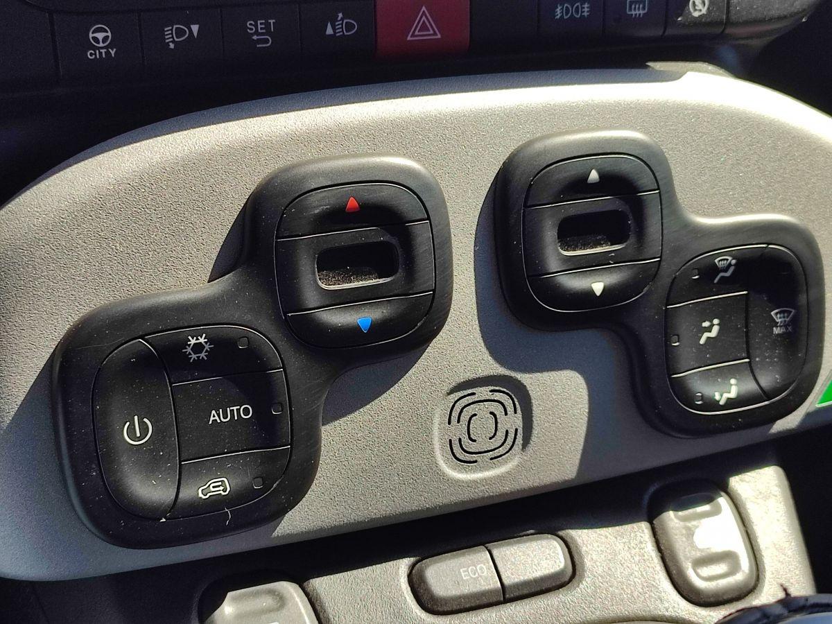 PANDA CROSS PLUS 4x4 0.9 85