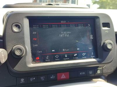 PANDA CROSS PLUS 4x4 0.9 85