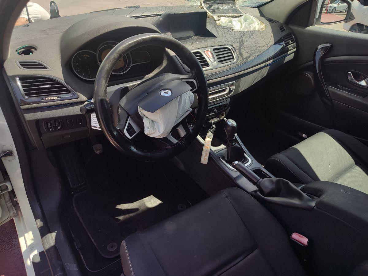 MEGANE III COUPE COLOREDITION 1.5DCI 105