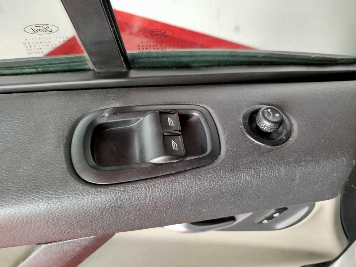 T. CUSTOM 300 S KOMBI