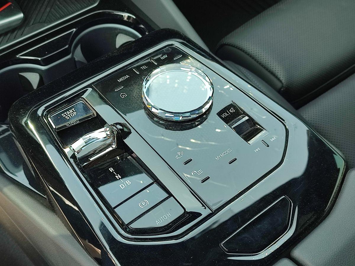 I5 EDRIVE40 M SPORT ( 160 KW )