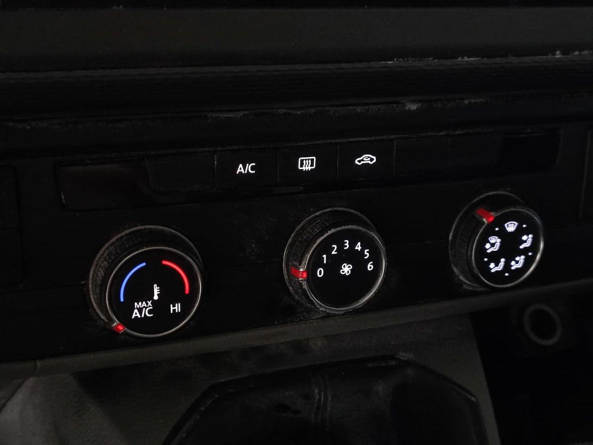 TRANSPORTER CITYVAN 5+1 150 E6