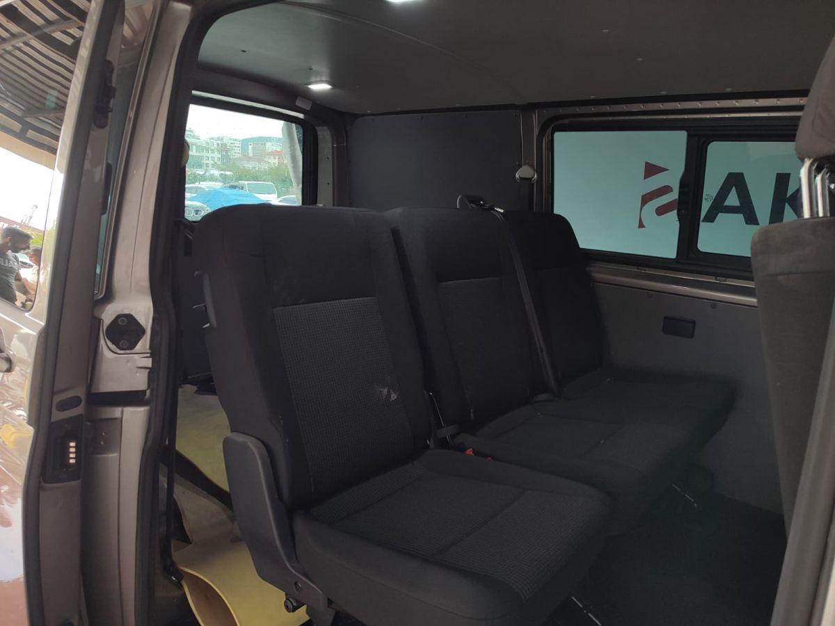 TRANSPORTER CITYVAN 5+1 150 E6