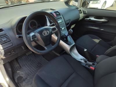 AURIS 1.4 D-4D COMFORT EXTRA M/M