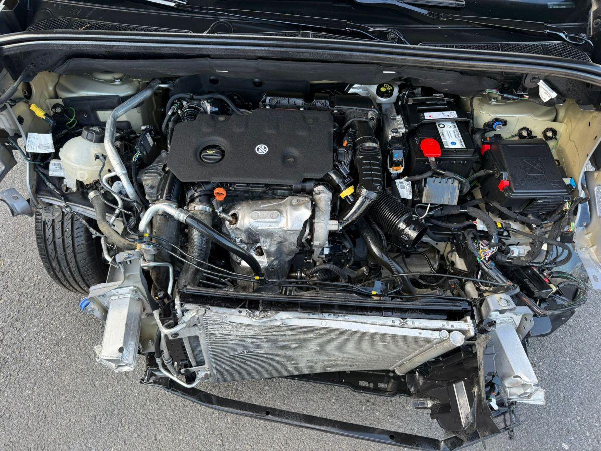 BERLİNGO SHINE 1.5 BLUEHDI 130 S&S EAT8