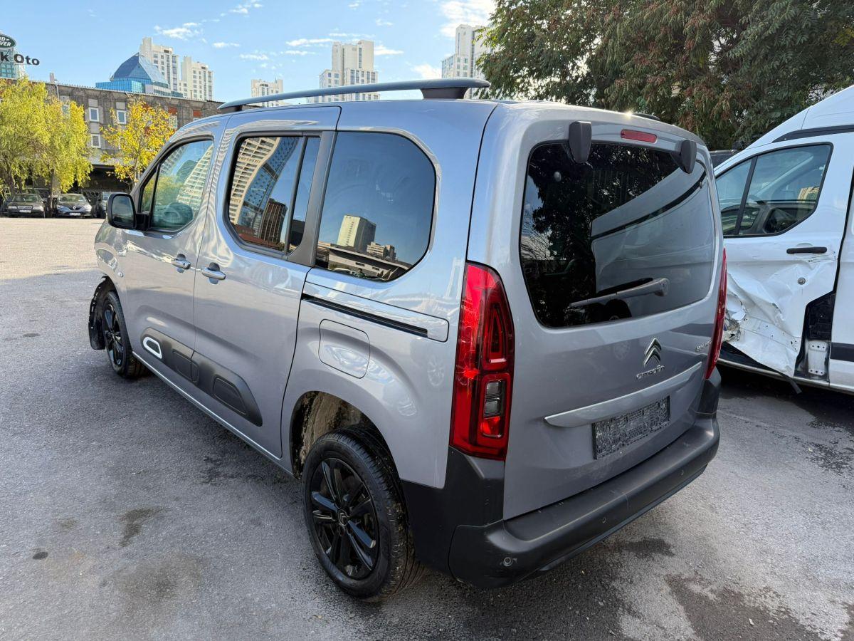 BERLİNGO SHINE 1.5 BLUEHDI 130 S&S EAT8