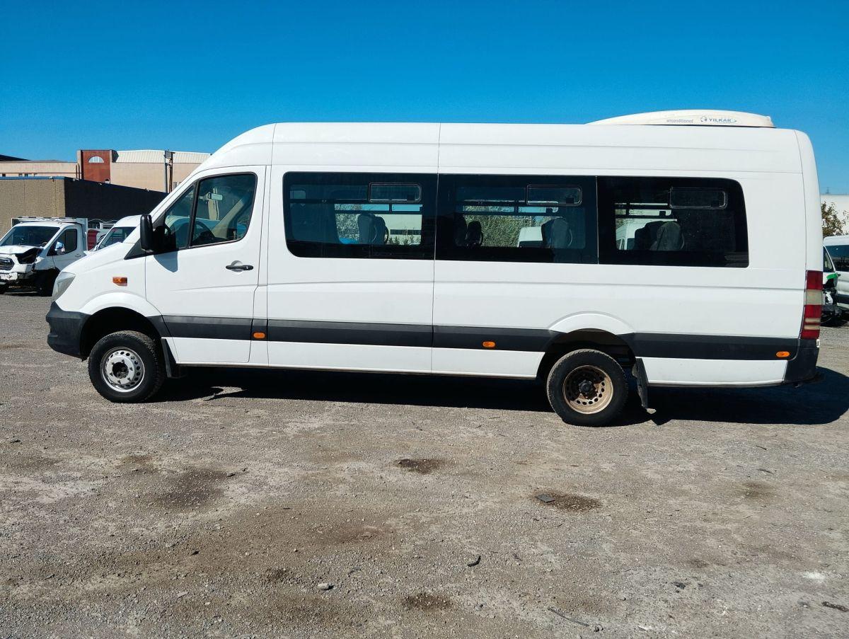 SPRINTER 416 BLUETEC MINIBUS 16+1 SS416AC E6