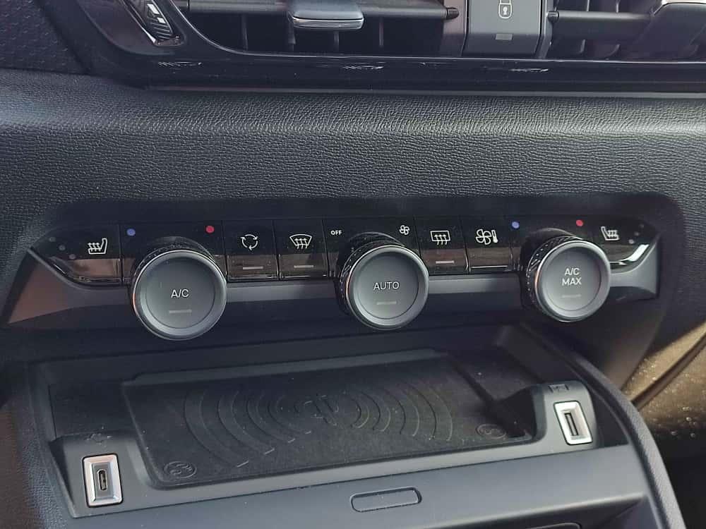 E-C4 SHINE BOLD 100 KW