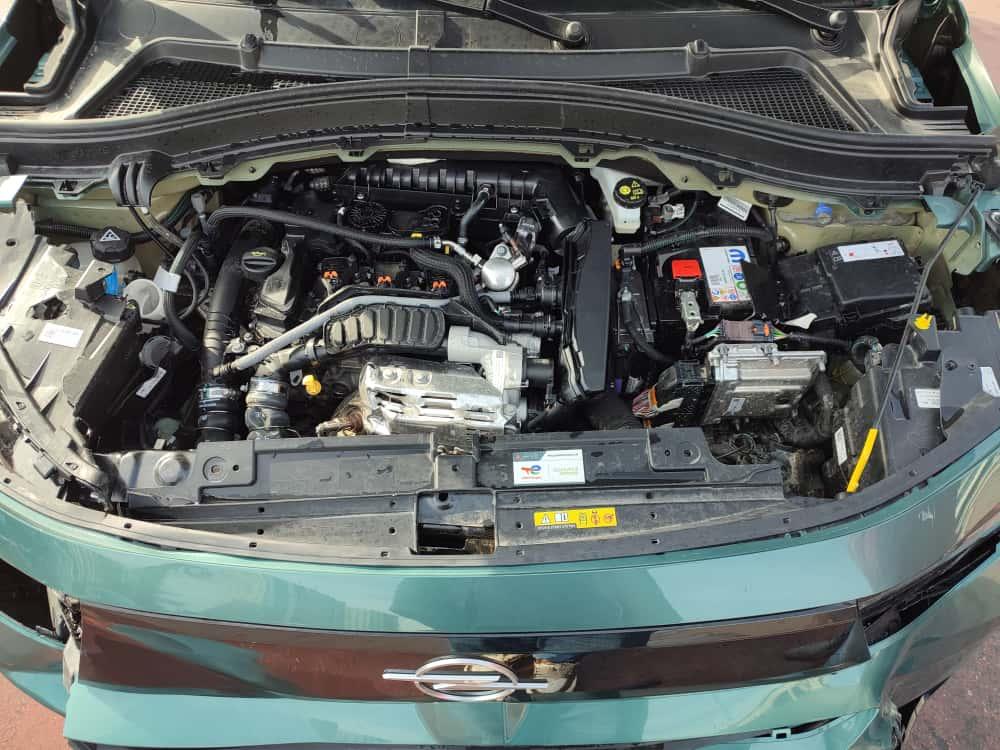 FRONTERA MHEV 136 E-DCT EDITION