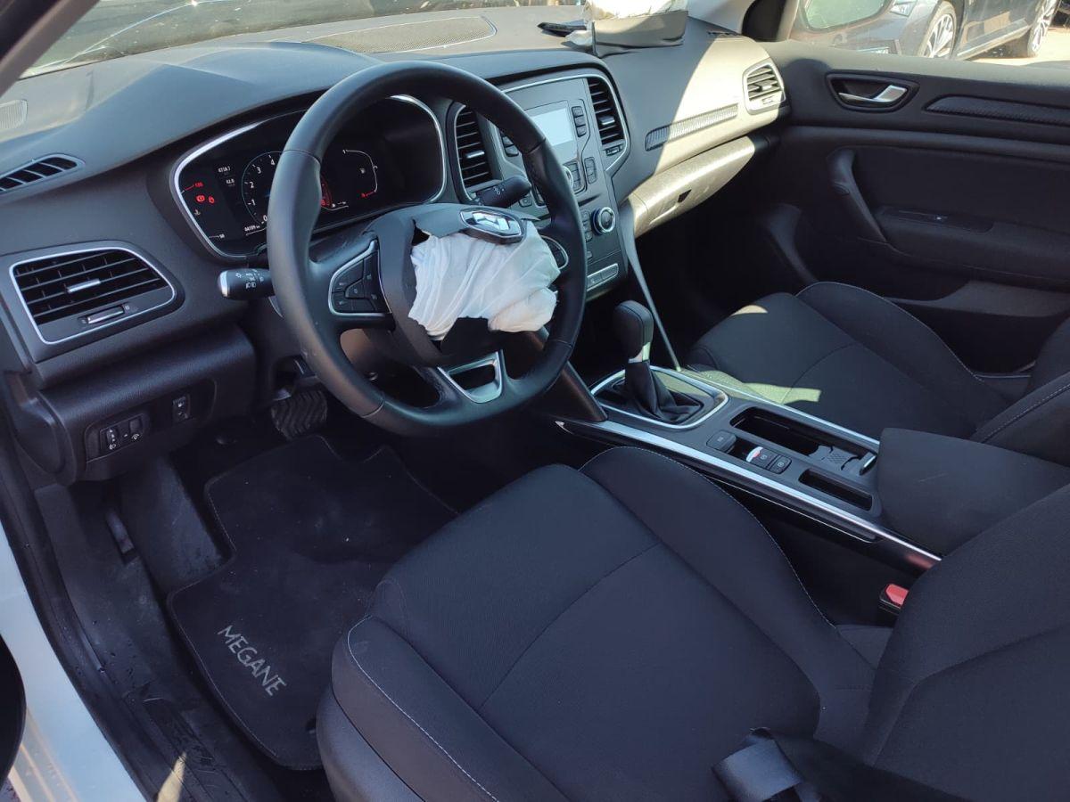 MEGANE SEDAN JOY COMFORT 1.3 TCE EDC 140 FAZ2