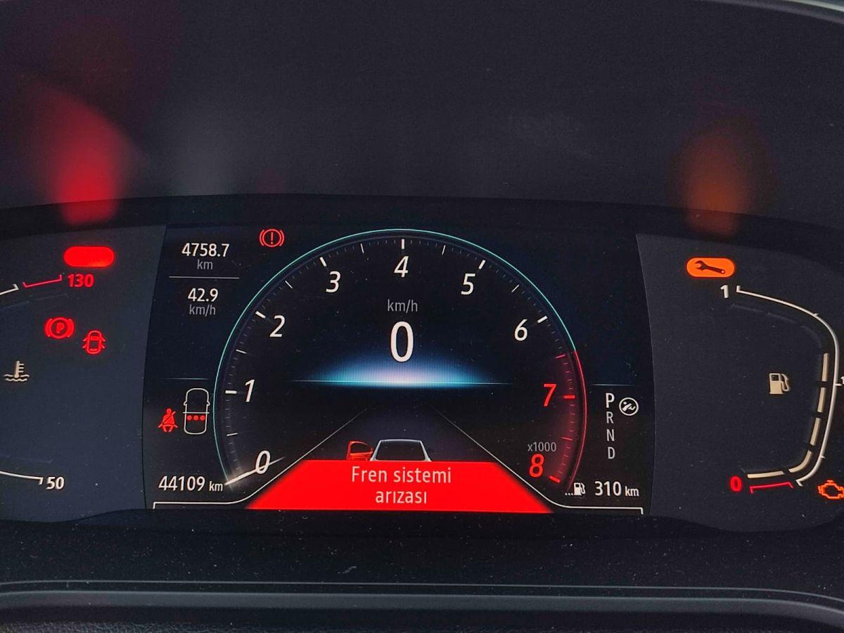 MEGANE SEDAN JOY COMFORT 1.3 TCE EDC 140 FAZ2