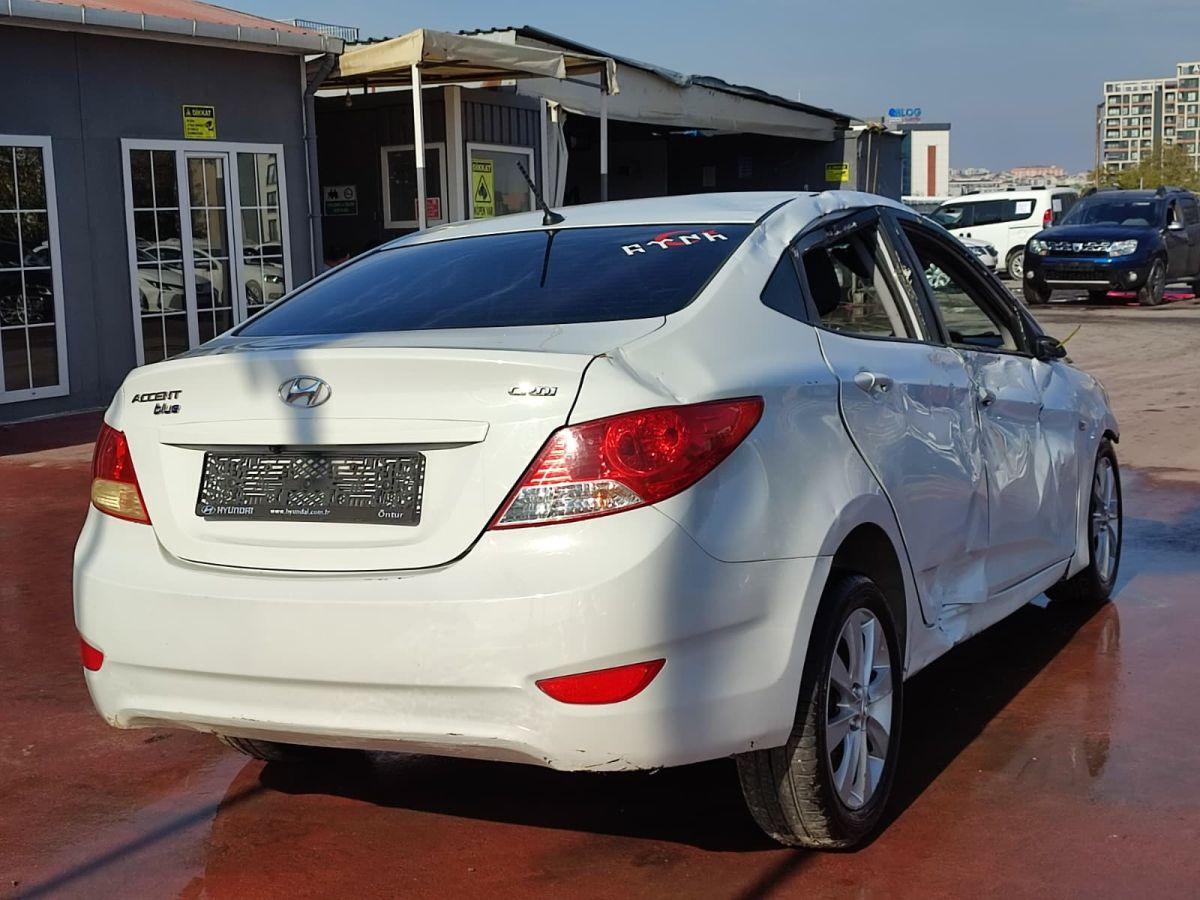 ACCENT BLUE 1.6 CRDI MODE PLUS DCT