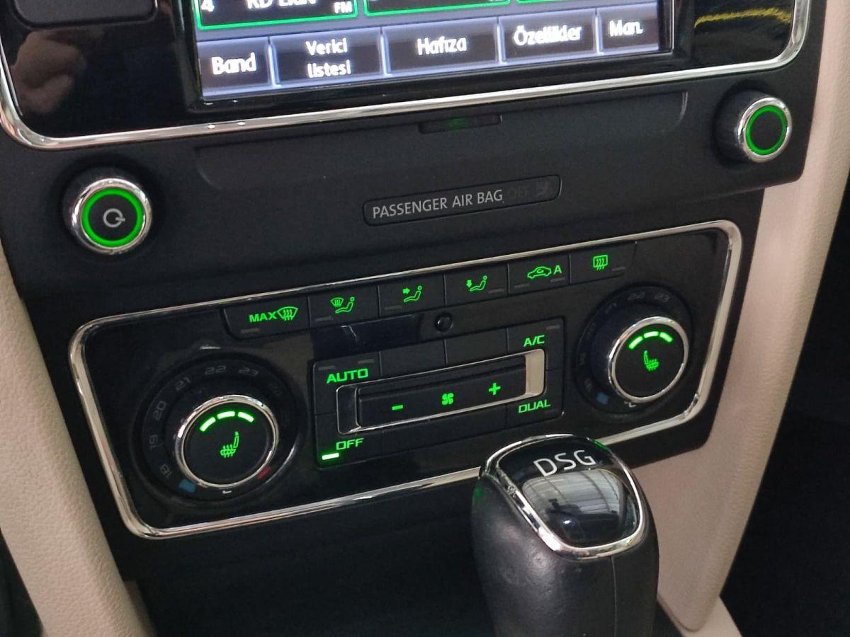 SUPERB ELEGANCE 1.6 TDI