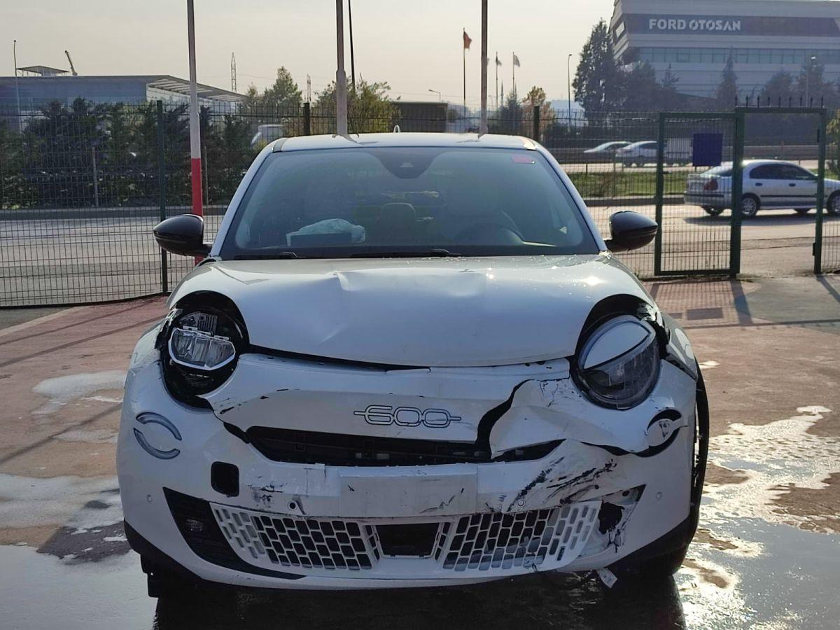 600E BEV LA PRIMA 115KW (156)