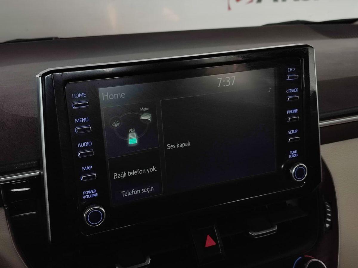 COROLLA 1.8 HYBRID DREAM E-CVT