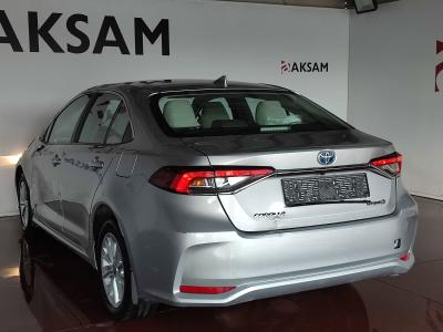 COROLLA 1.8 HYBRID DREAM E-CVT