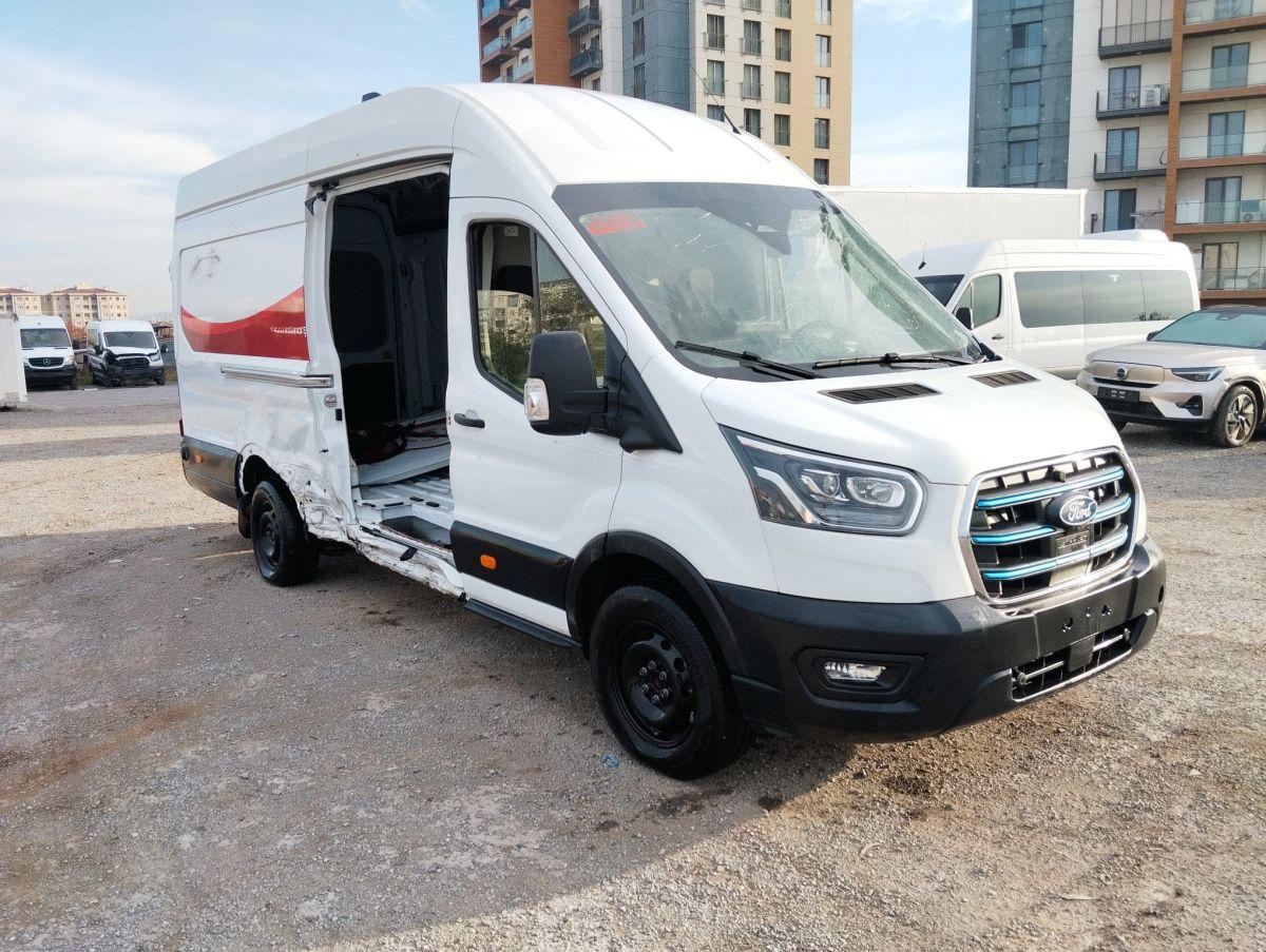 TRANSIT350E VAN BEV 198KW  DELUXE AT ELEKTRIK