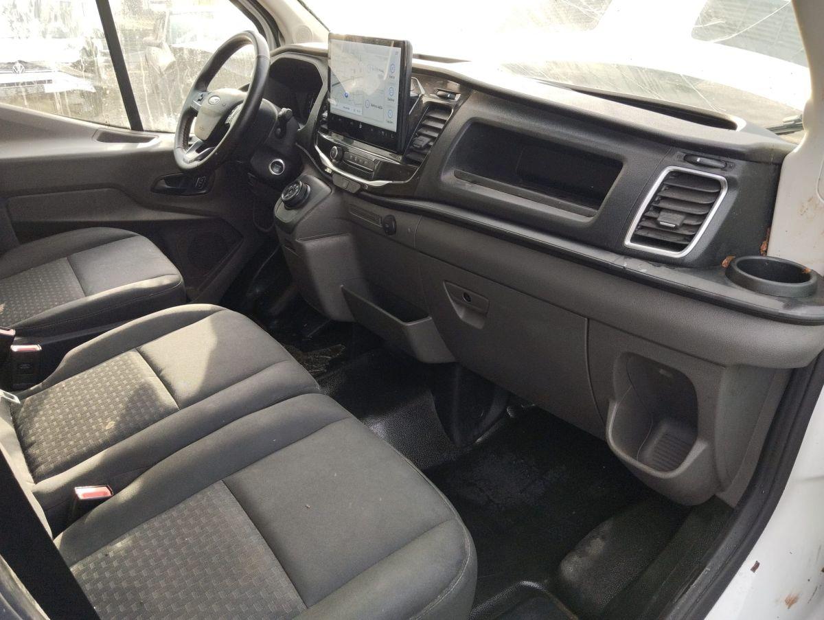 TRANSIT350E VAN BEV 198KW  DELUXE AT ELEKTRIK