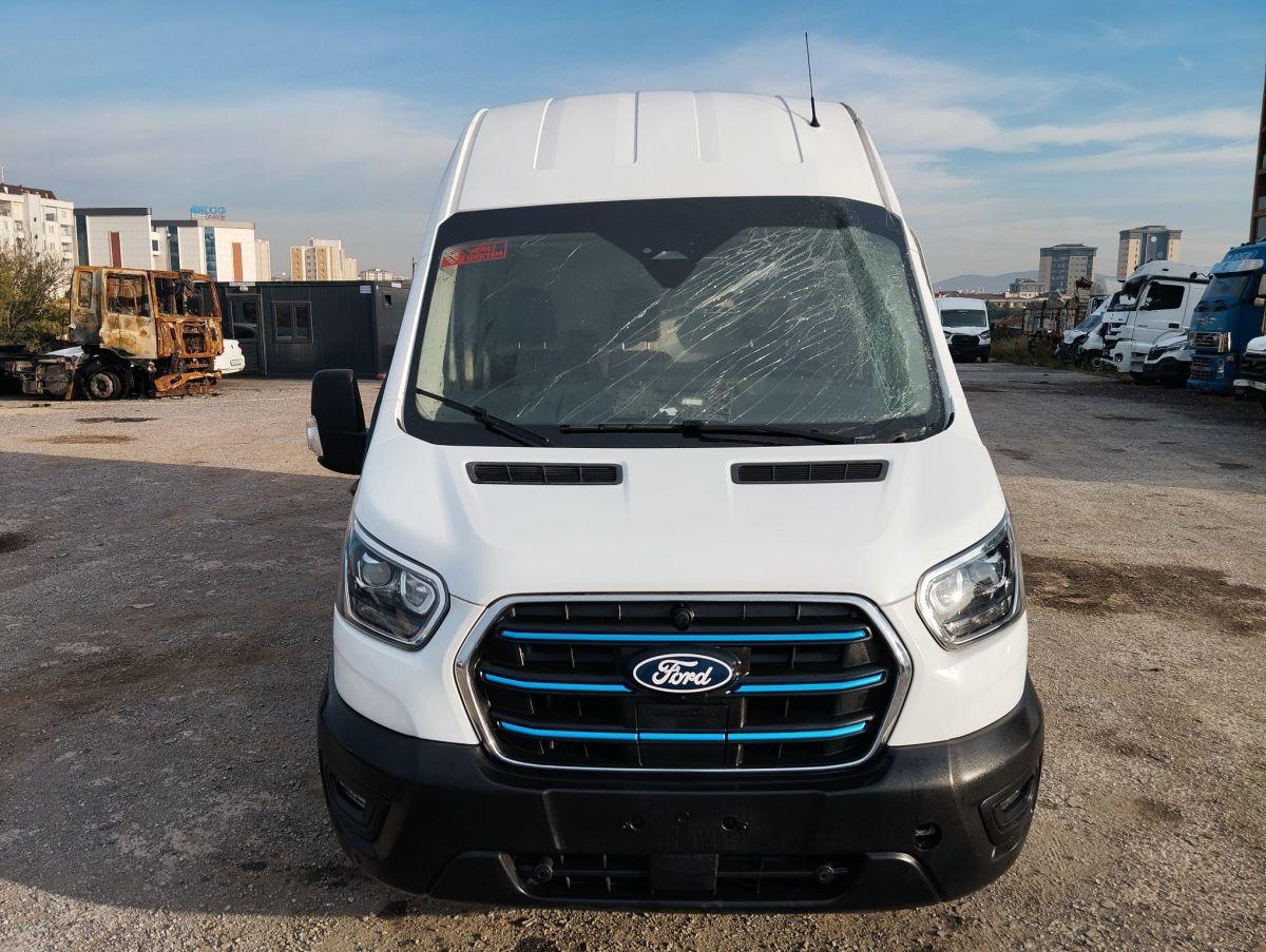 TRANSIT350E VAN BEV 198KW  DELUXE AT ELEKTRIK