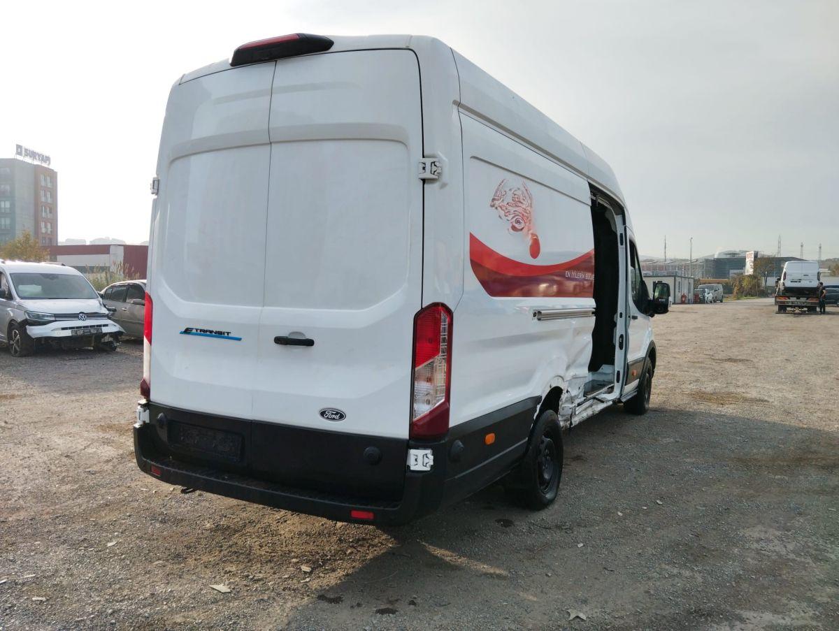 TRANSIT350E VAN BEV 198KW  DELUXE AT ELEKTRIK