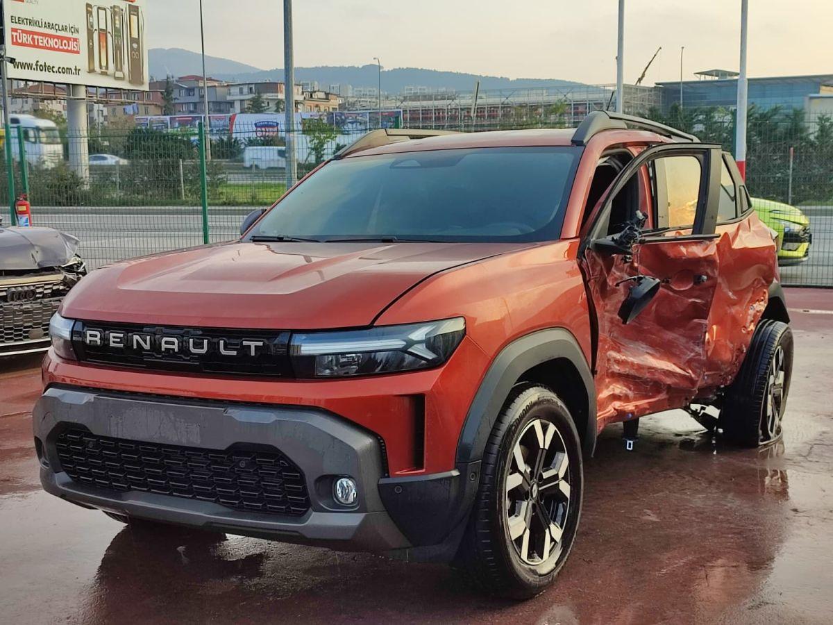 DUSTER TECHNO E-TECH FULL HYBRID 145