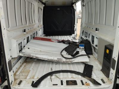 TRANSIT350E VAN BEV 198KW  DELUXE AT ELEKTRIK