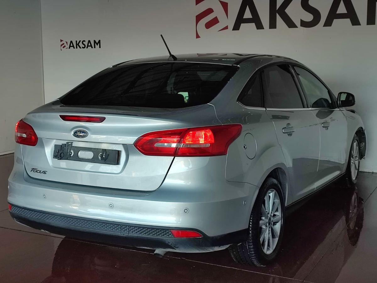 FOCUS III MCA  TITANIUM 1.6 125 4K