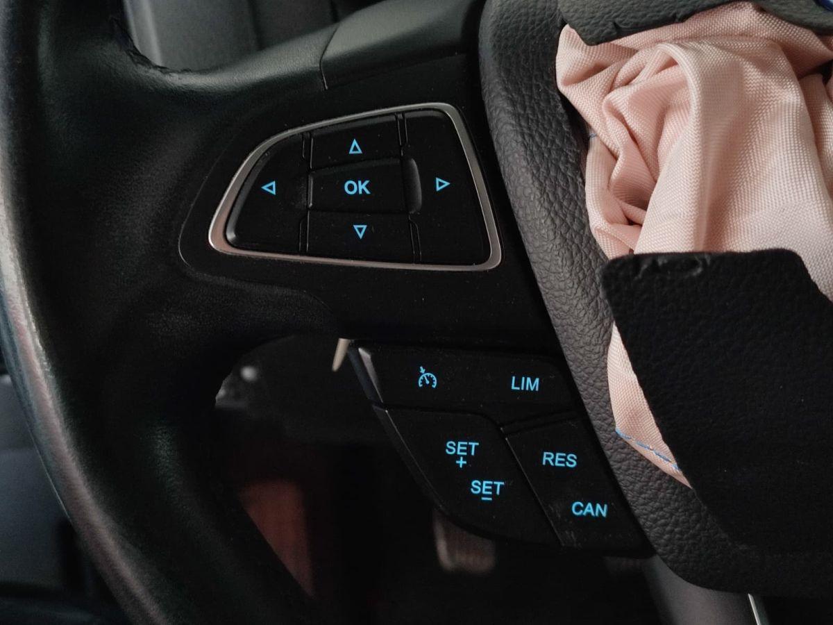 FOCUS III MCA  TITANIUM 1.6 125 4K