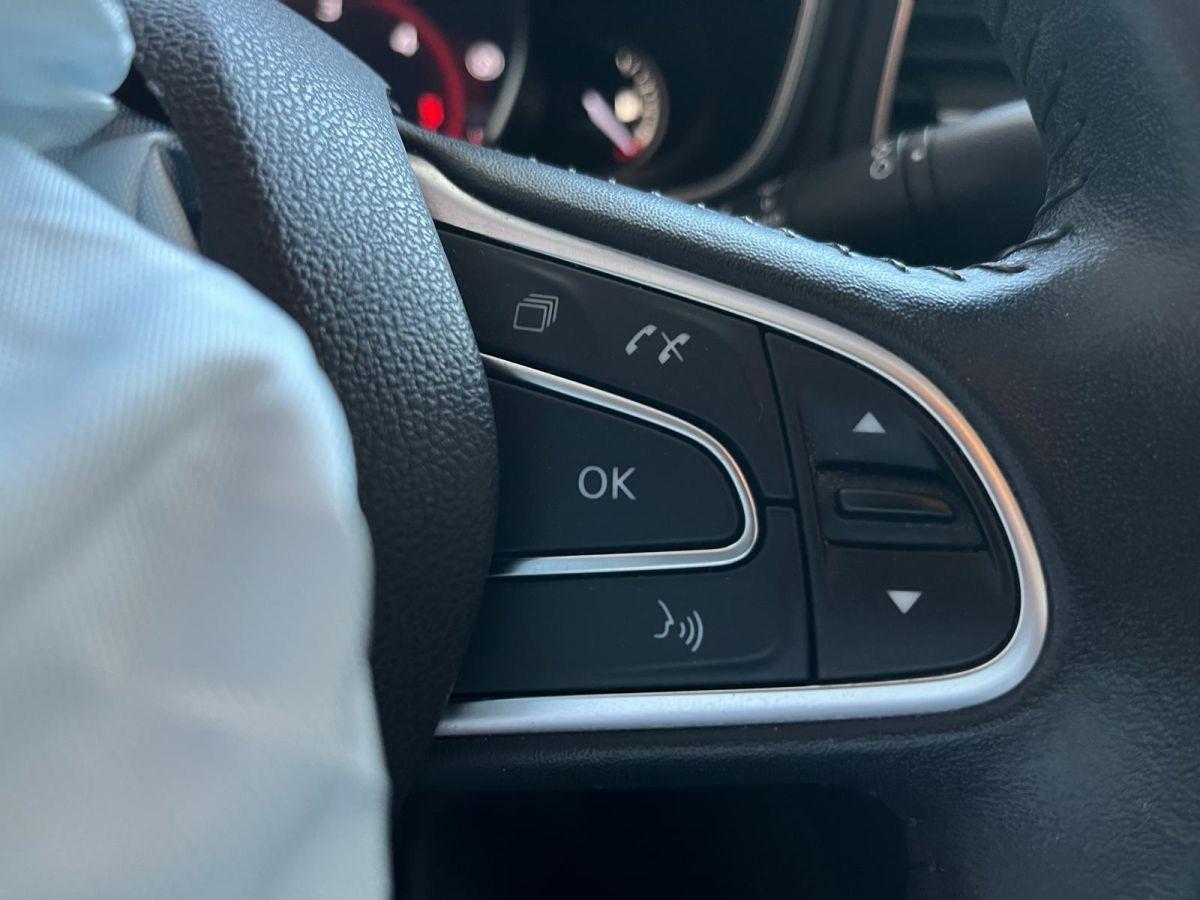 MEGANE SEDAN ICON 1.5 DCI EDC 110