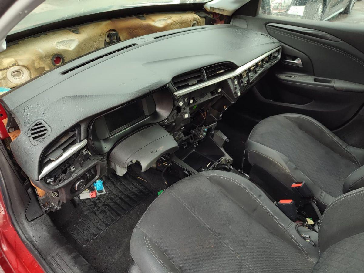 CORSA 1.2 100 AT8 ELEGANCE