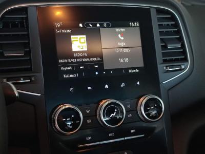 MEGANE SEDAN TOUCH 1.3 TCE EDC 140 FAZ2