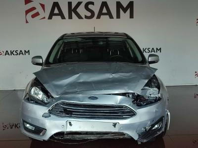 FOCUS III MCA  TITANIUM 1.6 125 4K