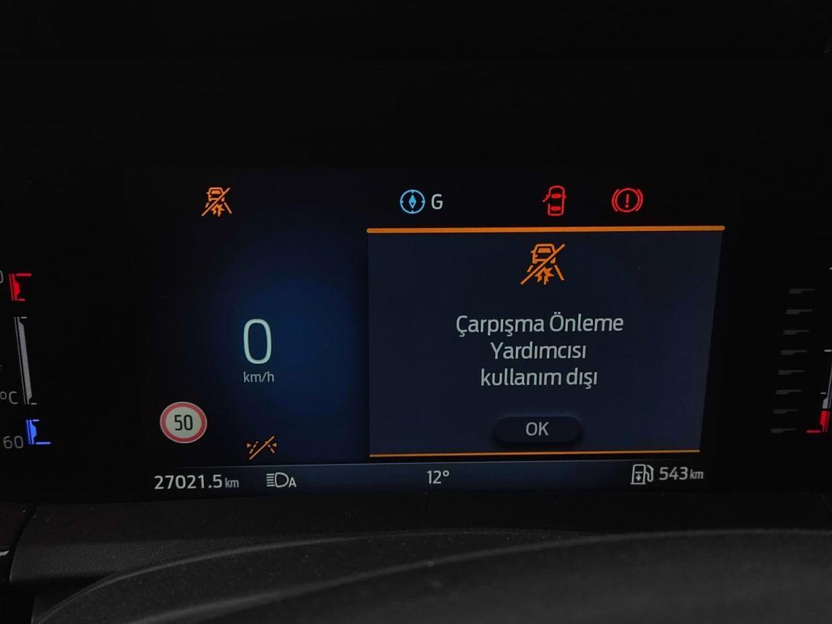 TOURNEO COURIER 1.5 D 100 DELUXE