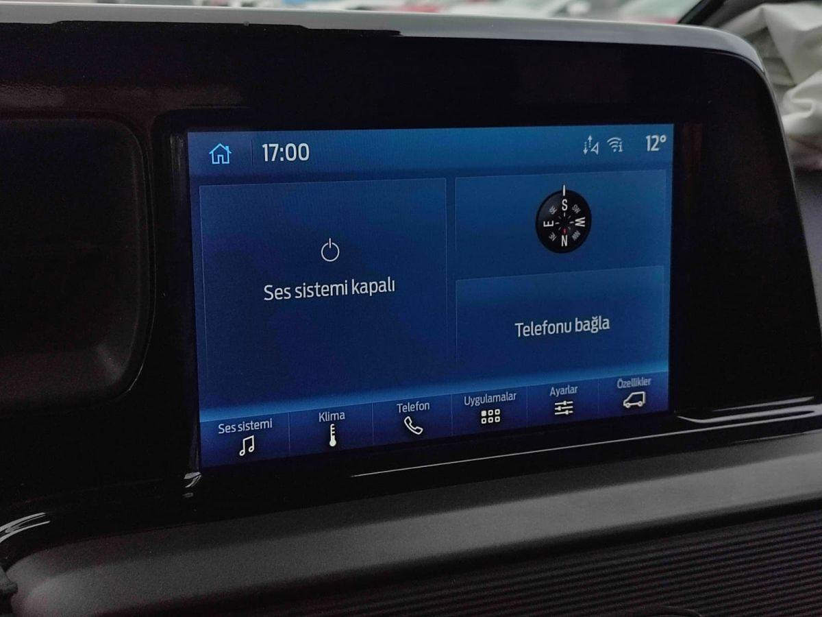 TOURNEO COURIER 1.5 D 100 DELUXE