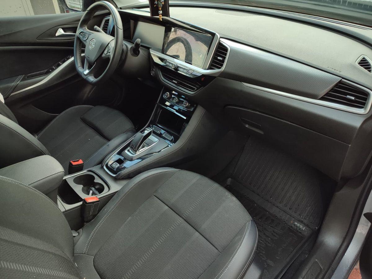 GRANDLAND 1.2 130 AT8 ELEGANCE