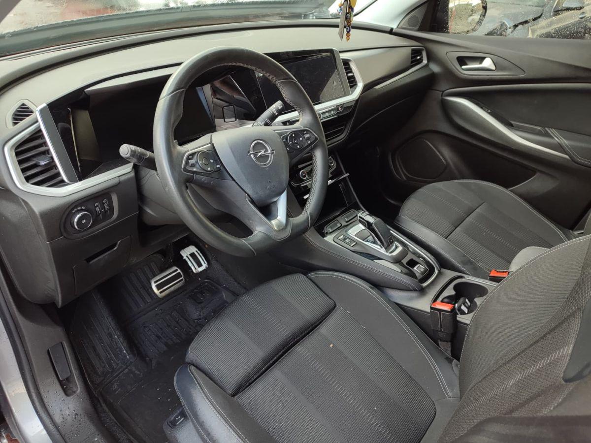 GRANDLAND 1.2 130 AT8 ELEGANCE