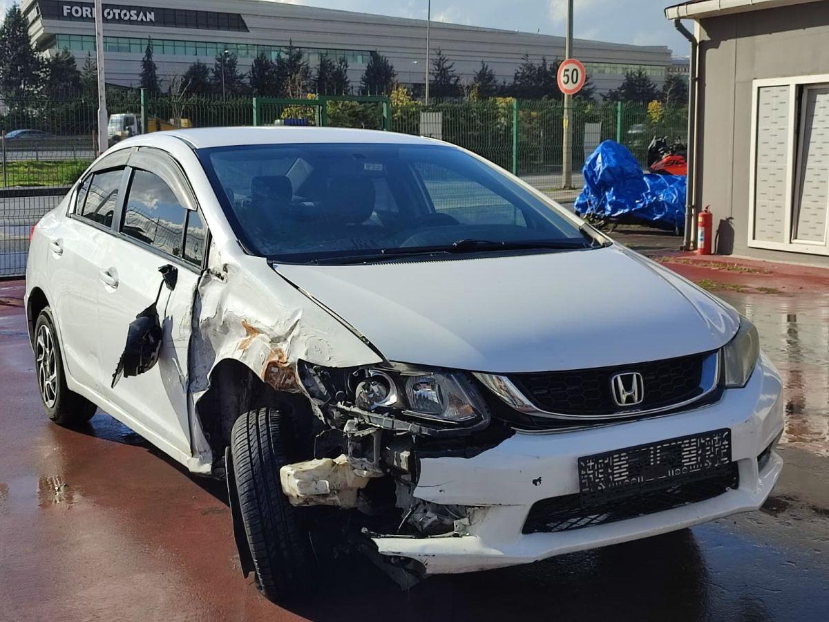 CIVIC SEDAN 1.6 (125) DREAM (Y)