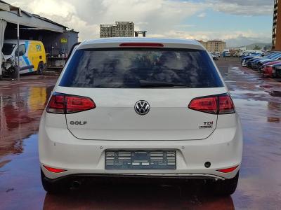 GOLF VII 1.6 TDI BMT 105 COMFORTLINE TIP. DSG