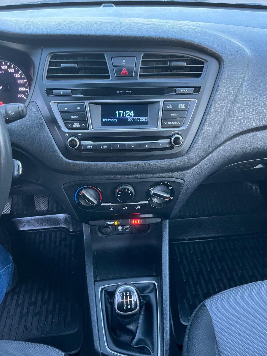 i20 1.4 CRDI (90) STYLE