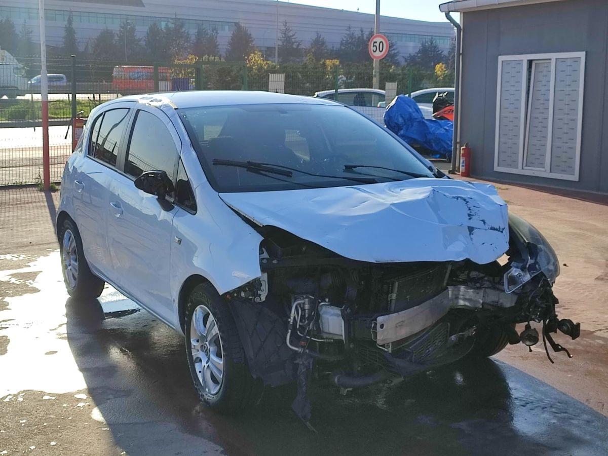 CORSA 5 KAPI ACTIVE 1.3 CDTI 95