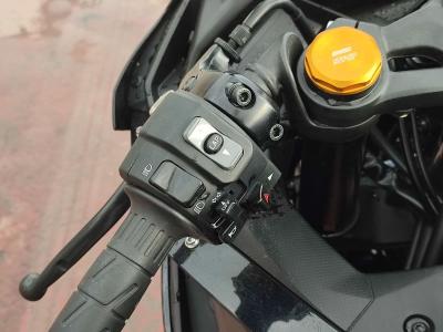 KAWASAKI NİNJA ZX-4R