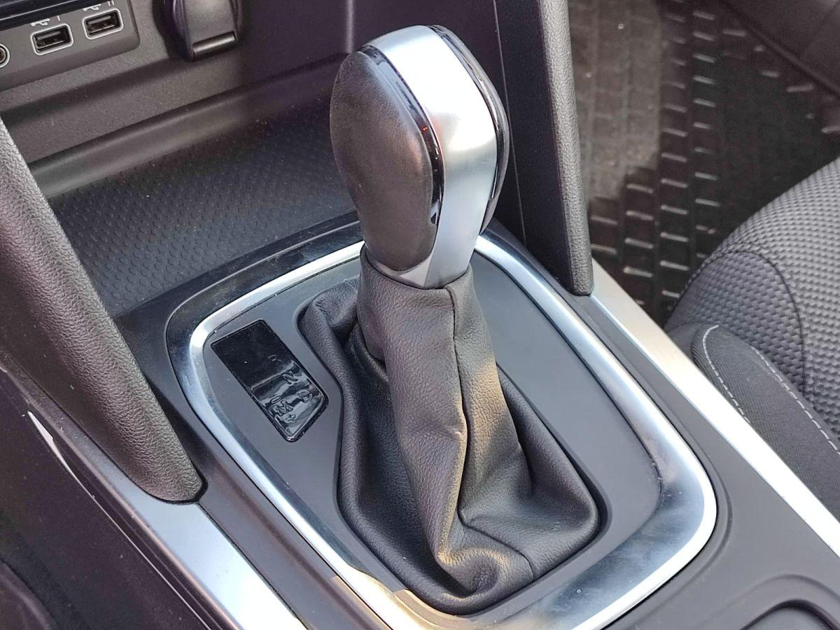 MEGANE SEDAN TOUCH 1.3 TCE EDC 140 FAZ2