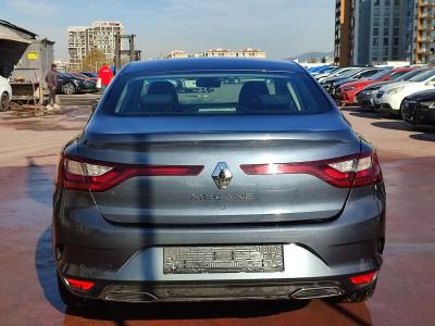 MEGANE SEDAN TOUCH 1.3 TCE EDC 140 FAZ2