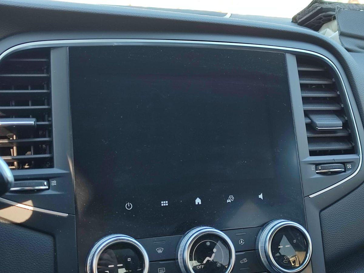 MEGANE SEDAN TOUCH 1.3 TCE EDC 140 FAZ2