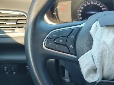 MEGANE SEDAN TOUCH 1.3 TCE EDC 140 FAZ2