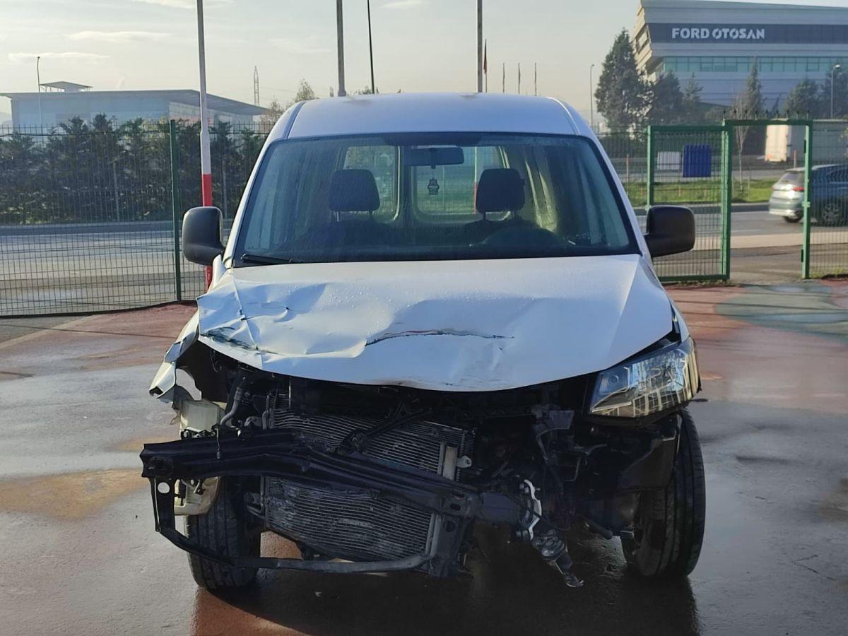 CADDY MAXI VAN 2.0 TDI SCR BMT 102