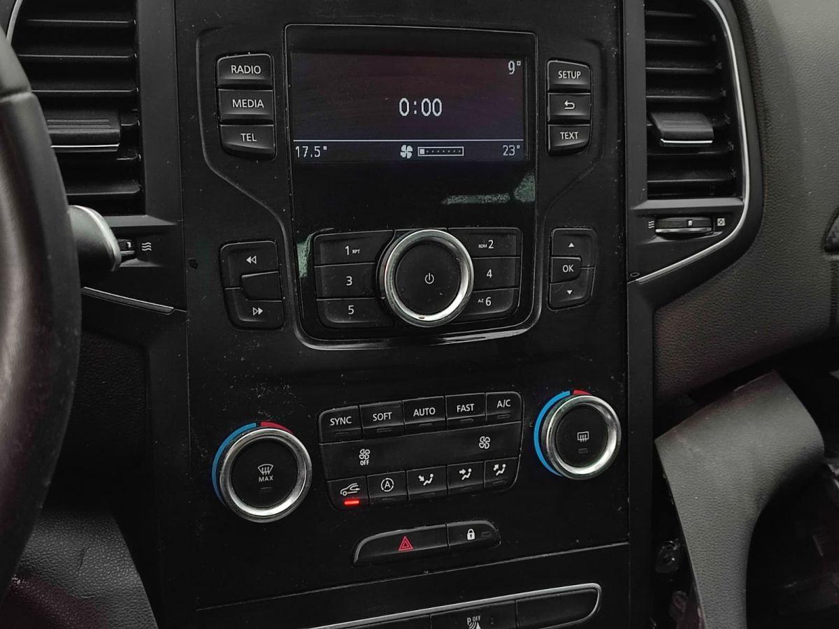 MEGANE SEDAN JOY COMFORT 1.3 TCE EDC 140 FAZ2