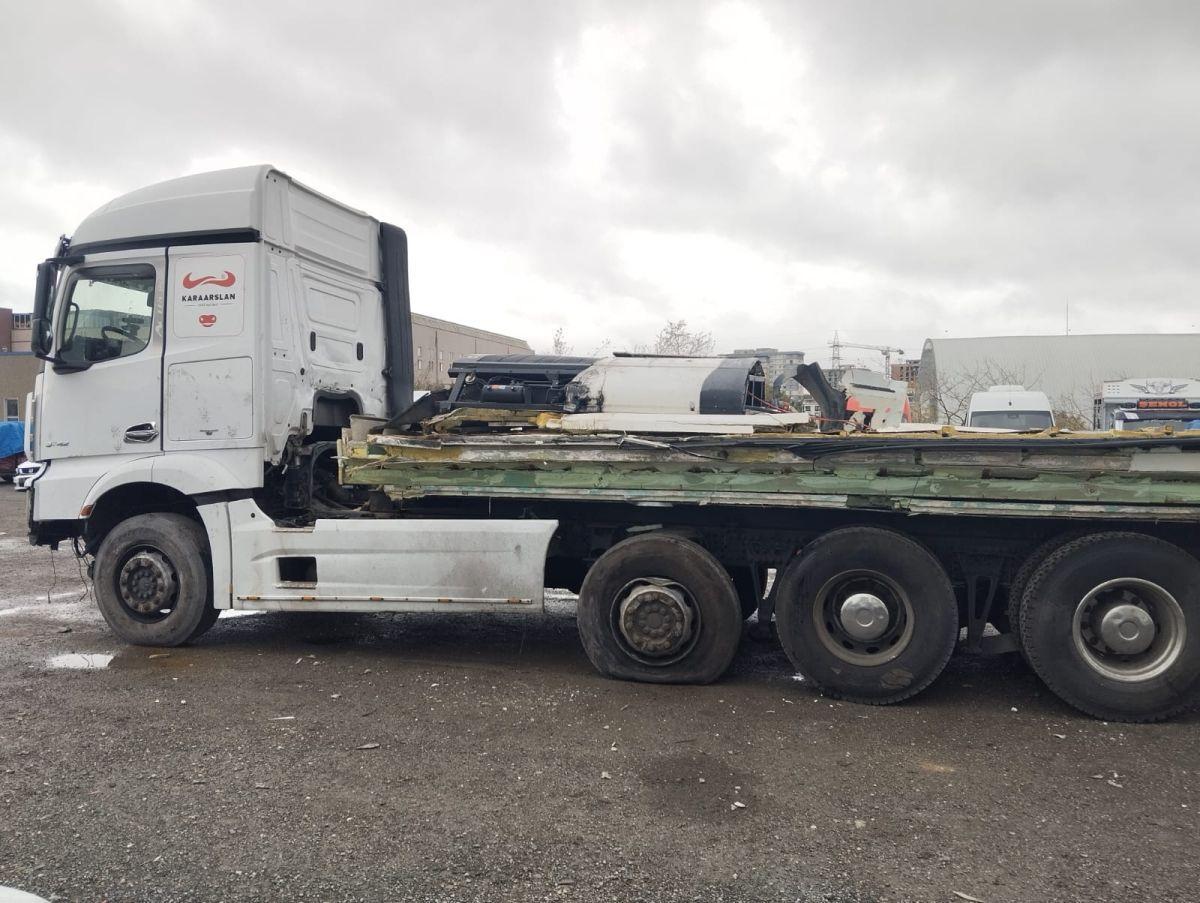 KAMYON ACTROS 3242 L E6