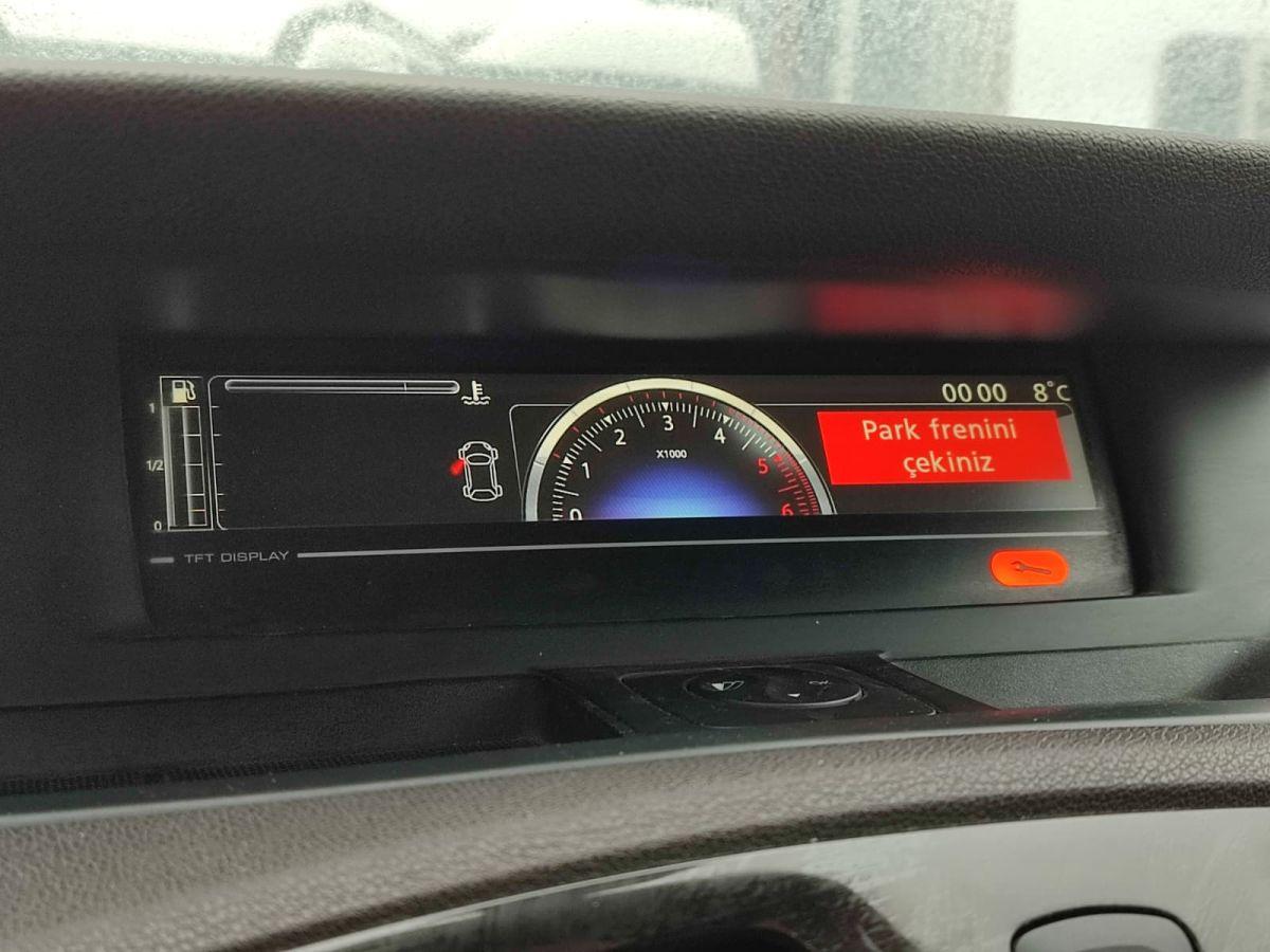 GRAND SCENIC PRIVILEGE 1.5 DCI 105 5KISI